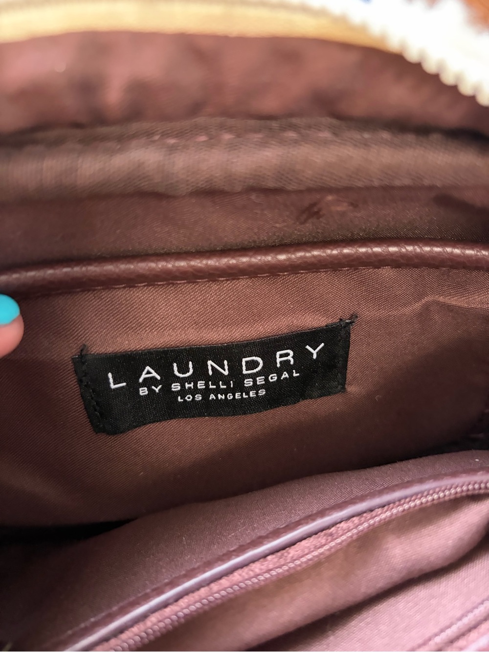 Laundry by Shelli Segal Bag Brown Cream Sherpa Fleece Crossbody Fanny Pack - Picture 5 of 7
